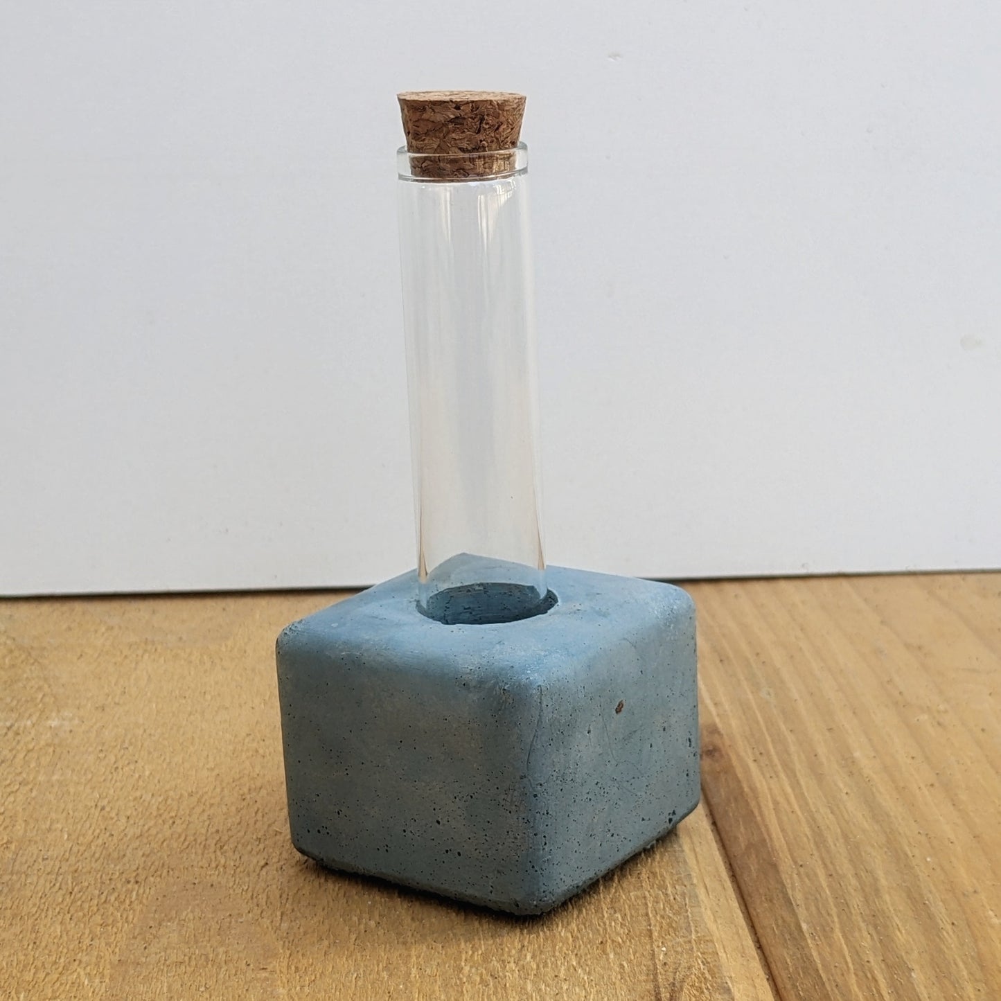 Concrete Bud Vase / Propagation Station